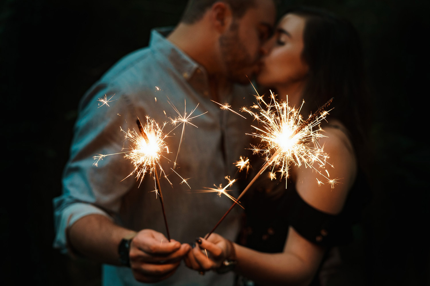 couple with sparklers relationship problems therapy